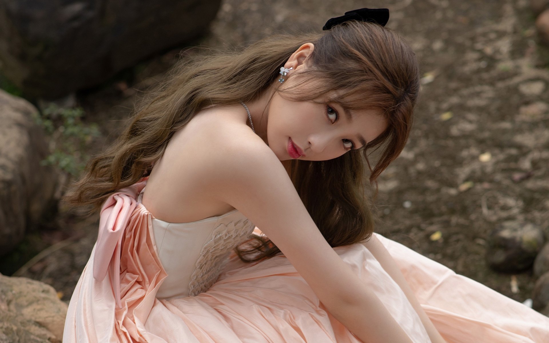 穹顶之下的新王,文班亚马世纪封盖锁定胜局,巨星价值照彻全场